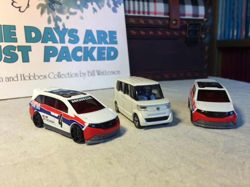 Illustration for article titled Turbo Van + Tomica Tuesday